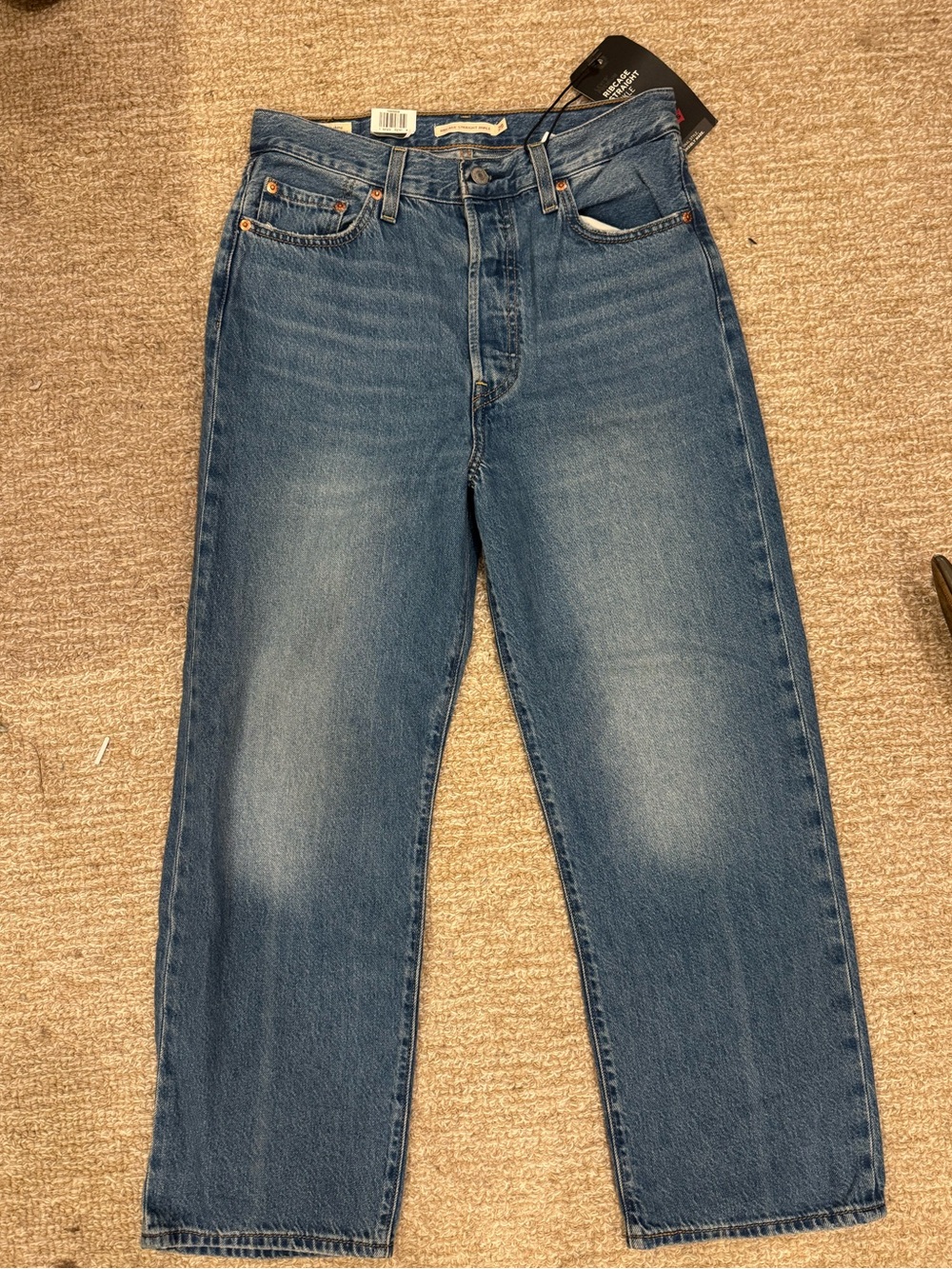 🩵LEVI’S RIBCAGE STRAIGHT ANKLE JEANS🩵